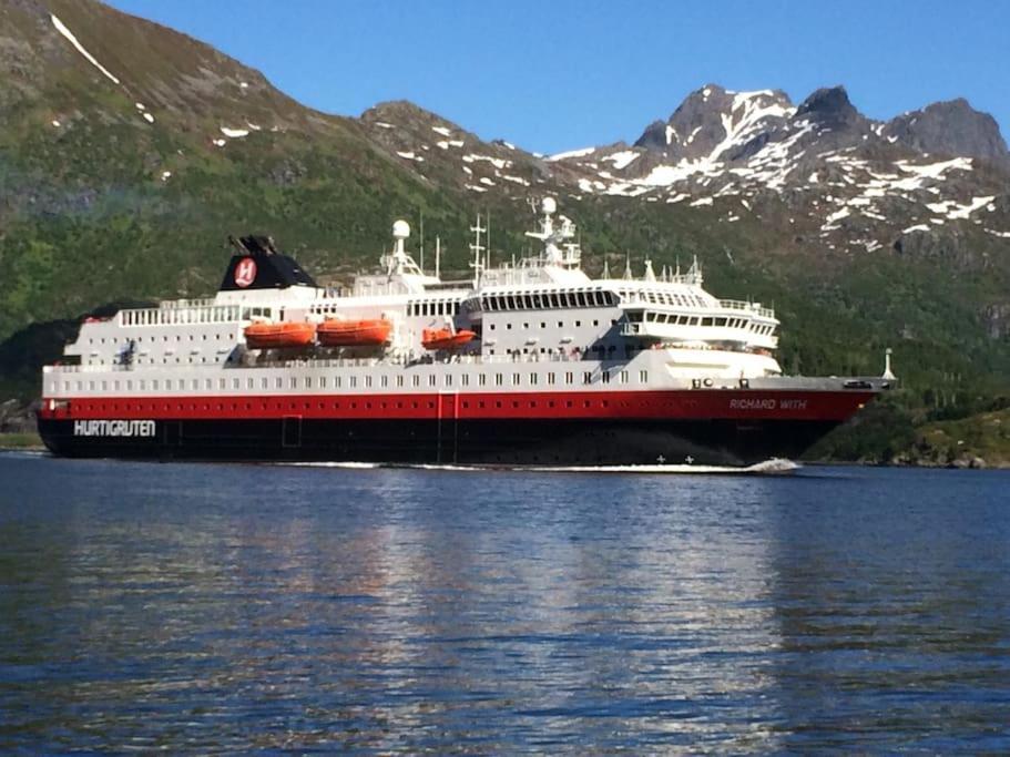 Lofoten And Vesteralen Kveldro Myrland エクステリア 写真